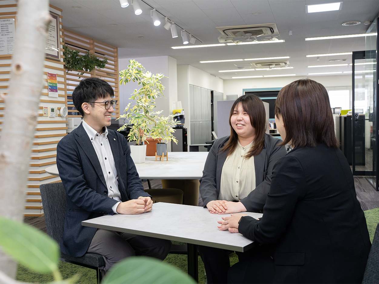 採用情報